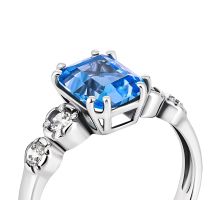 Серебряное кольцо с танзанитом и фианитами (1417/1р-QTANZ): купить
