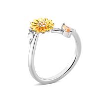 Серебряное кольцо Цветок с позолотой и фианитами (SZDR10114)